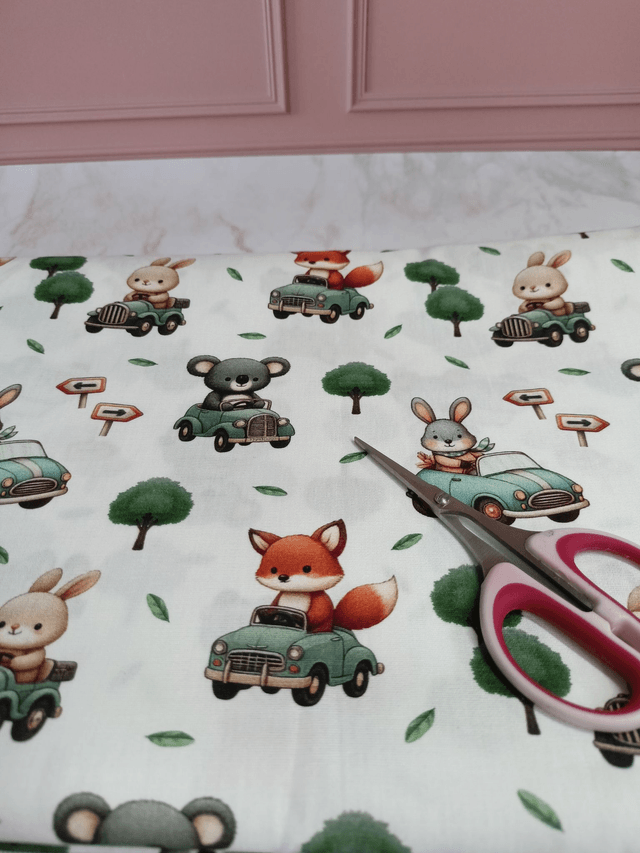 Tissu coton animaux/voitures