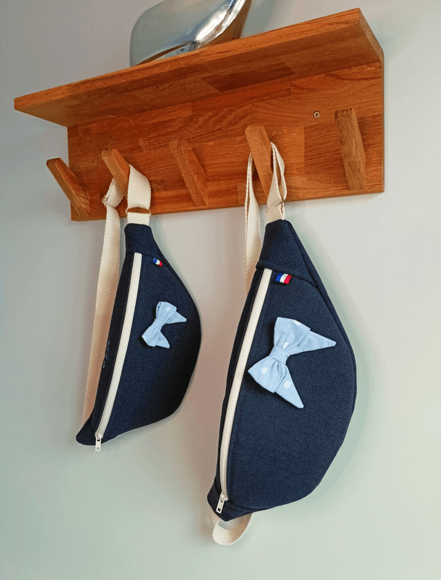 Banane Mini Denim bleu avec nœud amovible