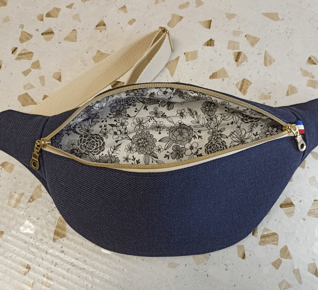 Banane adulte en denim bleu